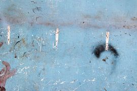 verf op een muur by Dray van Beeck