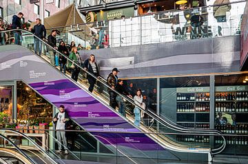 Roltrap Markthal Rotterdam van fotografiebiezen