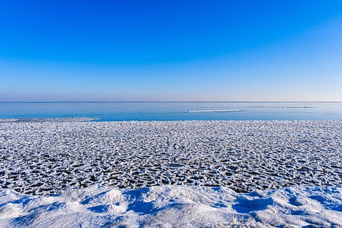 IJs op het Markermeer