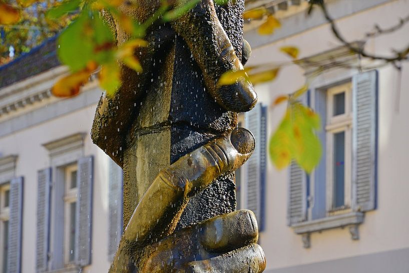 Snail fountain in Emmendingen by Ingo Laue