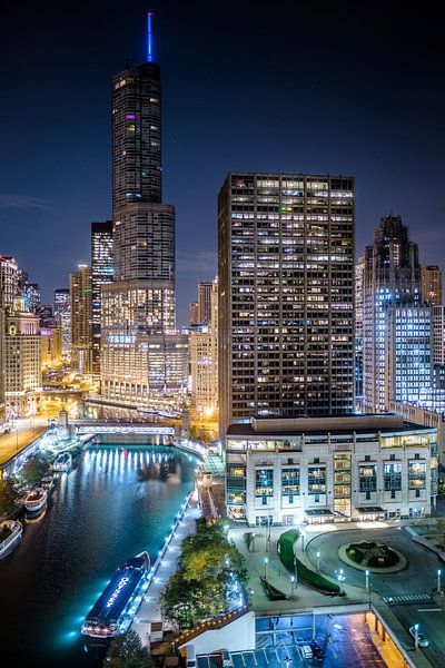 Good night Chicago - Zicht over de Chicago River van Edwin van Wijk