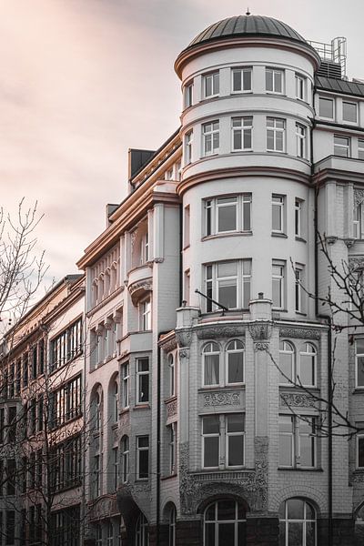 Hamburg by Hello Pompoyo