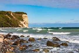 Küste bei Kap Arkona auf der Insel Rügen an der Ostsee von Werner Dieterich