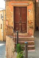 Vieille porte au Portugal