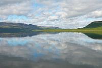 Wolken reflectie Finland Kilpisjärvi