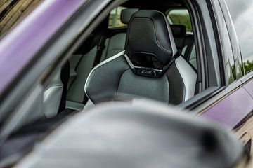 BMW M5 Touring G99 Daytona Violet Metallic van Bas Fransen