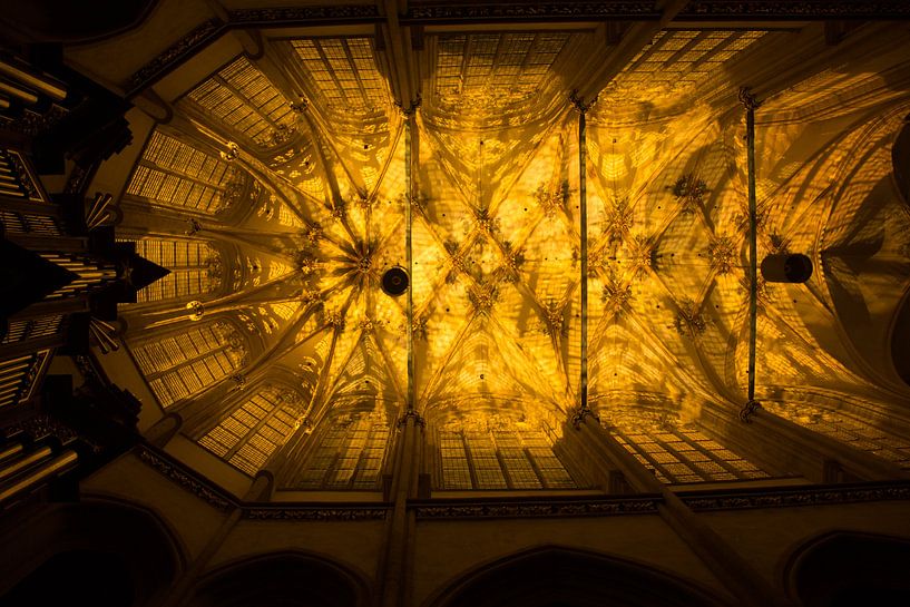 Plafond d'une église par Eveline Eijlander