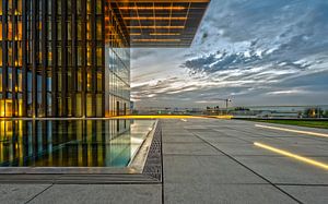 Düsseldorf Media Harbour Skyline by VIDEOMUNDUM