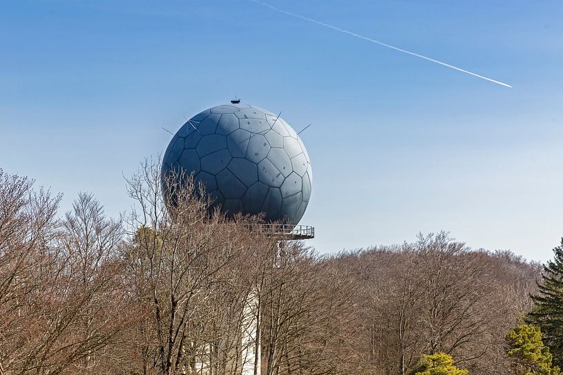 Radar dome by Christian Tobler