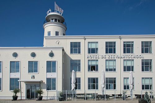 Hotel 'De Zeevaartschool'