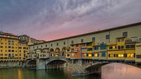 Florence - Ponte Vecchio - Purple Sunset van Teun Ruijters thumbnail