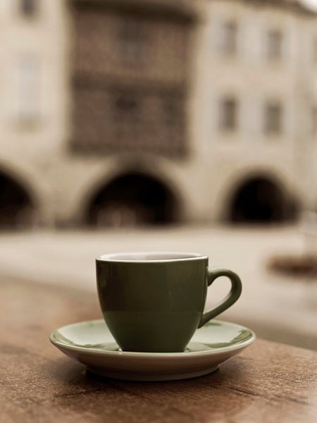Kaffee auf der Terrasse in Bordeaux von BY MIRNA