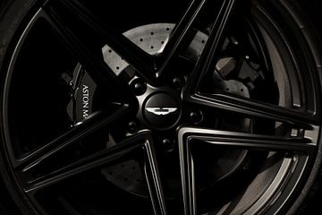 Aston Martin rim by Dennis Wierenga