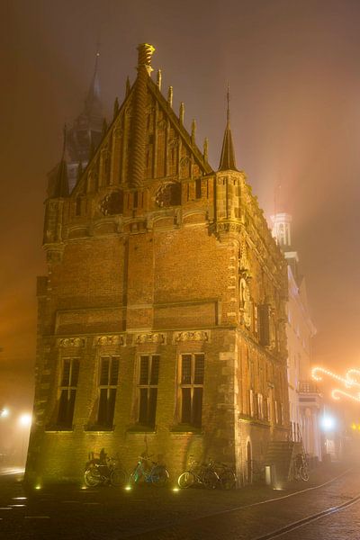 Altes Rathaus in der Innenstadt von Kampen von Sjoerd van der Wal Fotografie