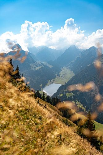 Seealpsee in de Appenzeller Alpen en het uitzicht op de Säntis