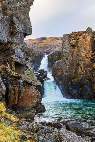 Blick auf den Wasserfall Tófufoss im Osten von Island