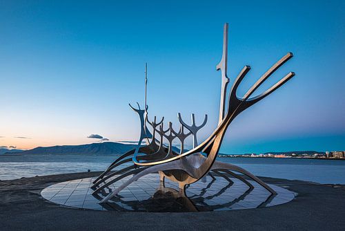 Het stilistische Vikingschip Sólfar