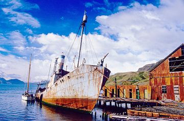 The Whaler Ship - Analoge Fotografie! von Tom River Art