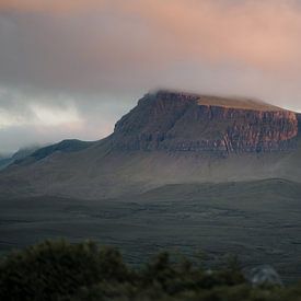 Coucher de soleil dans la région écossaise du Quiraing II sur fromkevin