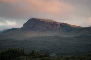 Sonnenuntergang in der schottischen Region Quiraing II von fromkevin