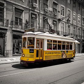 The little yellow streetcar by Barry Jansen