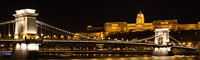 Nachtfoto van de Kettingbrug in Boedapest  van Willem Vernes thumbnail