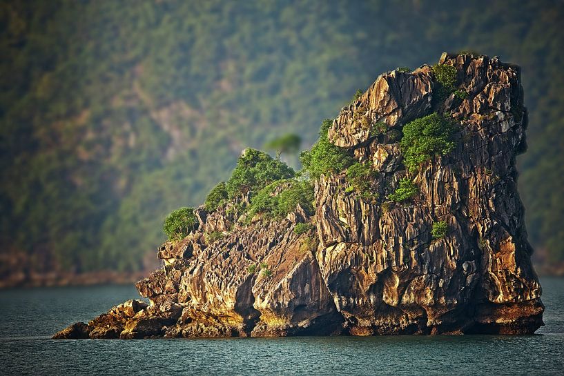 Beautiful cliff in the sea. by Karl Andrén