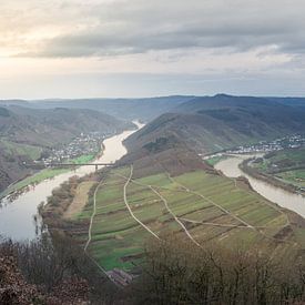 Bremm moselle during sunset by Jens De Weerdt