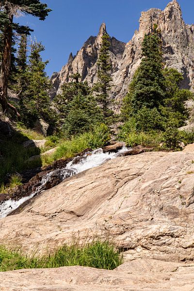 Pics montagneux fantaisistes le long du Bear Lake Trail par Louise Poortvliet