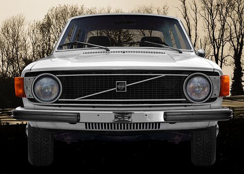 Volvo 144 in white color