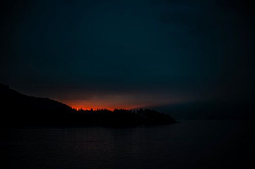 Au bord de la nuit
