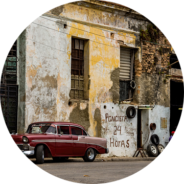 Autogarage in Cuba van Jorick van Gorp