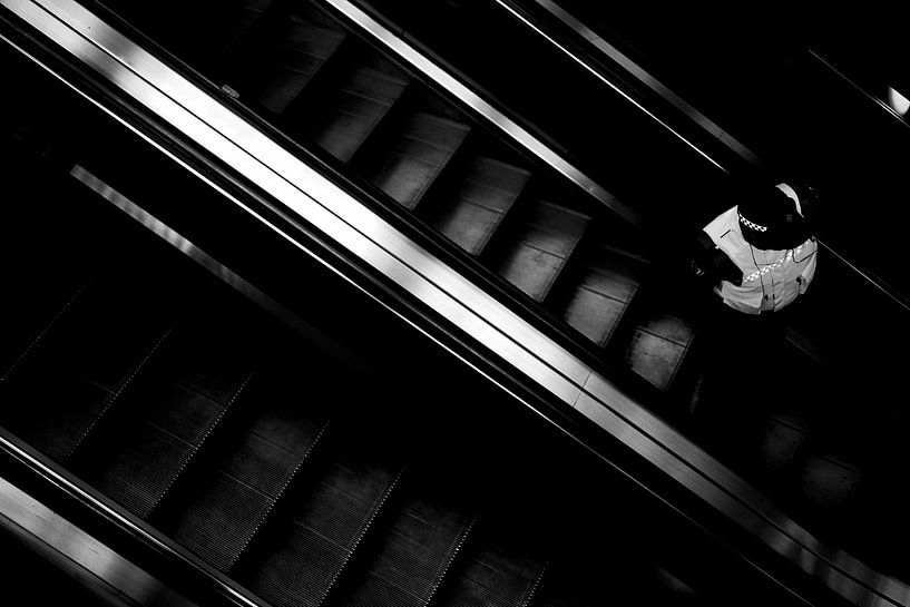 Rolltreppe 4 von Bart Rondeel