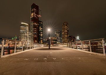 Rijnhavenbrug by night van Nicolette Eekhof