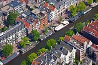 Luchtfoto grachtenpanden Amsterdam van Anton de Zeeuw thumbnail