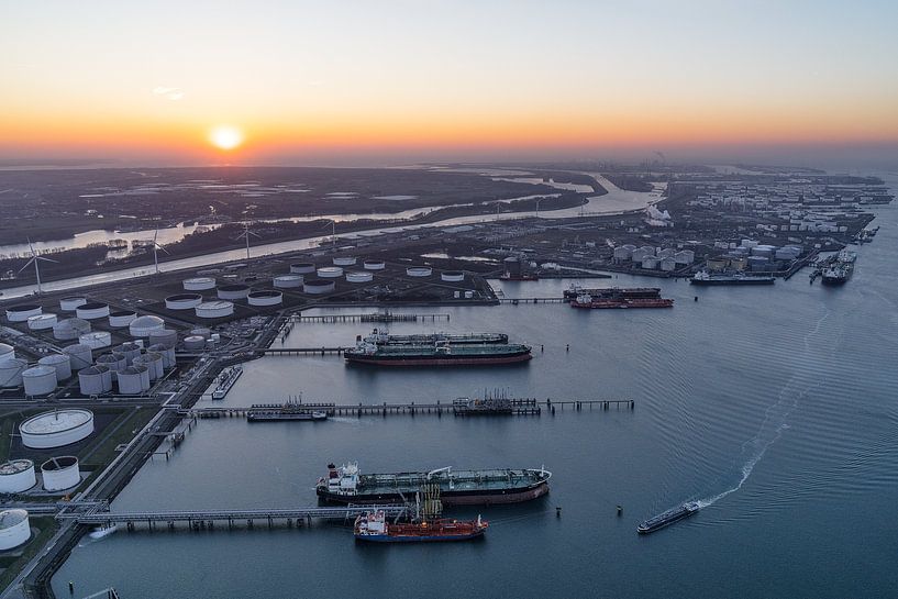 Port of Rotterdam von Luc Buthker