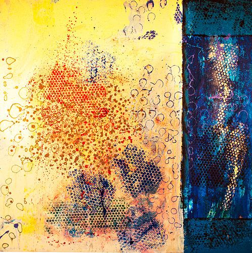 Farbenspiel mit Punten und blauen Waben