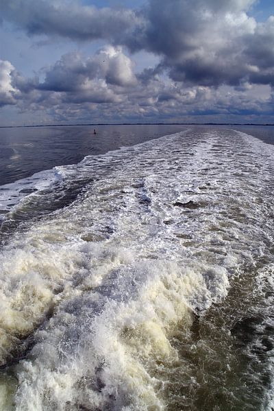 Fahrwasser der Fähre Langeoog 3 von Langeoog nach Bensersiel Ostfriesland von Karl-Heinz Petersitzke