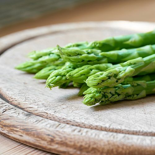 vers groen als ingrediënt in een keuken