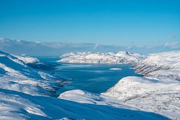 Winter landscape around Tromso by Leo Schindzielorz
