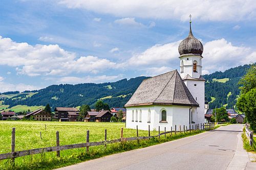 View of the Maria Hilf Chapel in Tannenheim in Austria by Rico Ködder