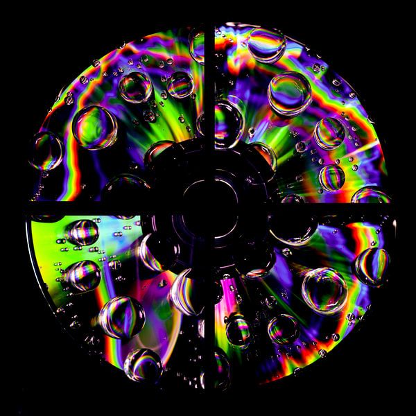 Musik-CD mit Regenbogen-Tropfen von Gert Hilbink