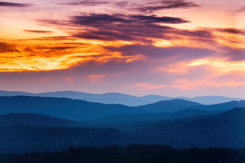 Severity at sunset by Sam Mannaerts