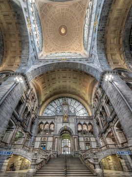 Antwerp Centraal Station by Carina Buchspies