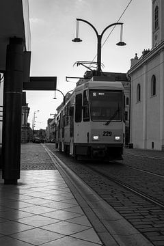 Photo d'un tramway dans la ville sur Sebastian Stef