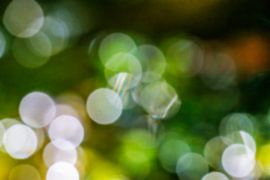 Abstract bokeh background with light reflections by ManfredFotos