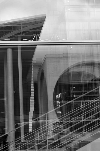 Architektonische Reflexion Bundestag Berlin Deutschland