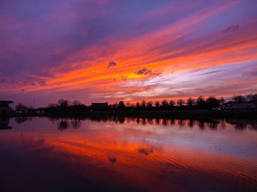 red sky by snippephotography