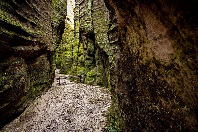 Die Weckelsdorfer Felsenstadt bei Aderbach von Roland Brack