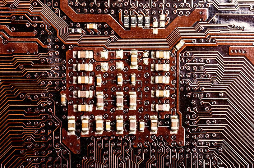 Elektronische Schaltkreise in Nahaufnahme von Alexander Baumann